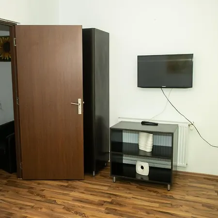 Πανσιόν Mamaia Nord