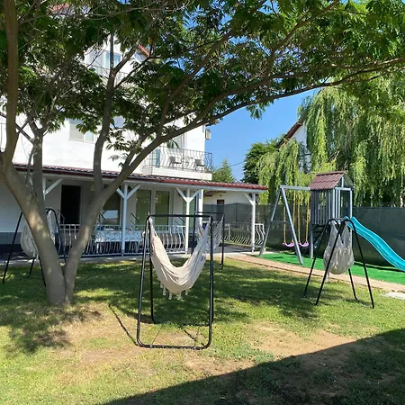 Mamaia Nord Konukevi Navodari