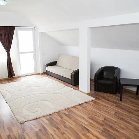 Πανσιόν Mamaia Nord Năvodari