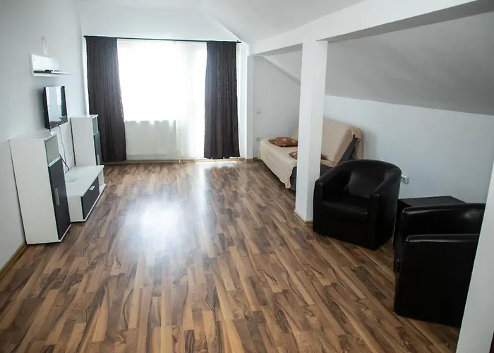 Konukevi Mamaia Nord 3*