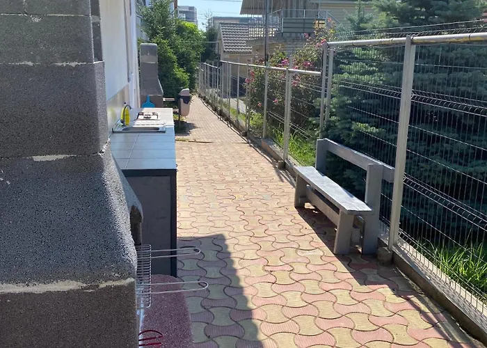 Mamaia Nord Konukevi 3*